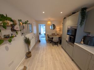 Photo 14- click for photo gallery